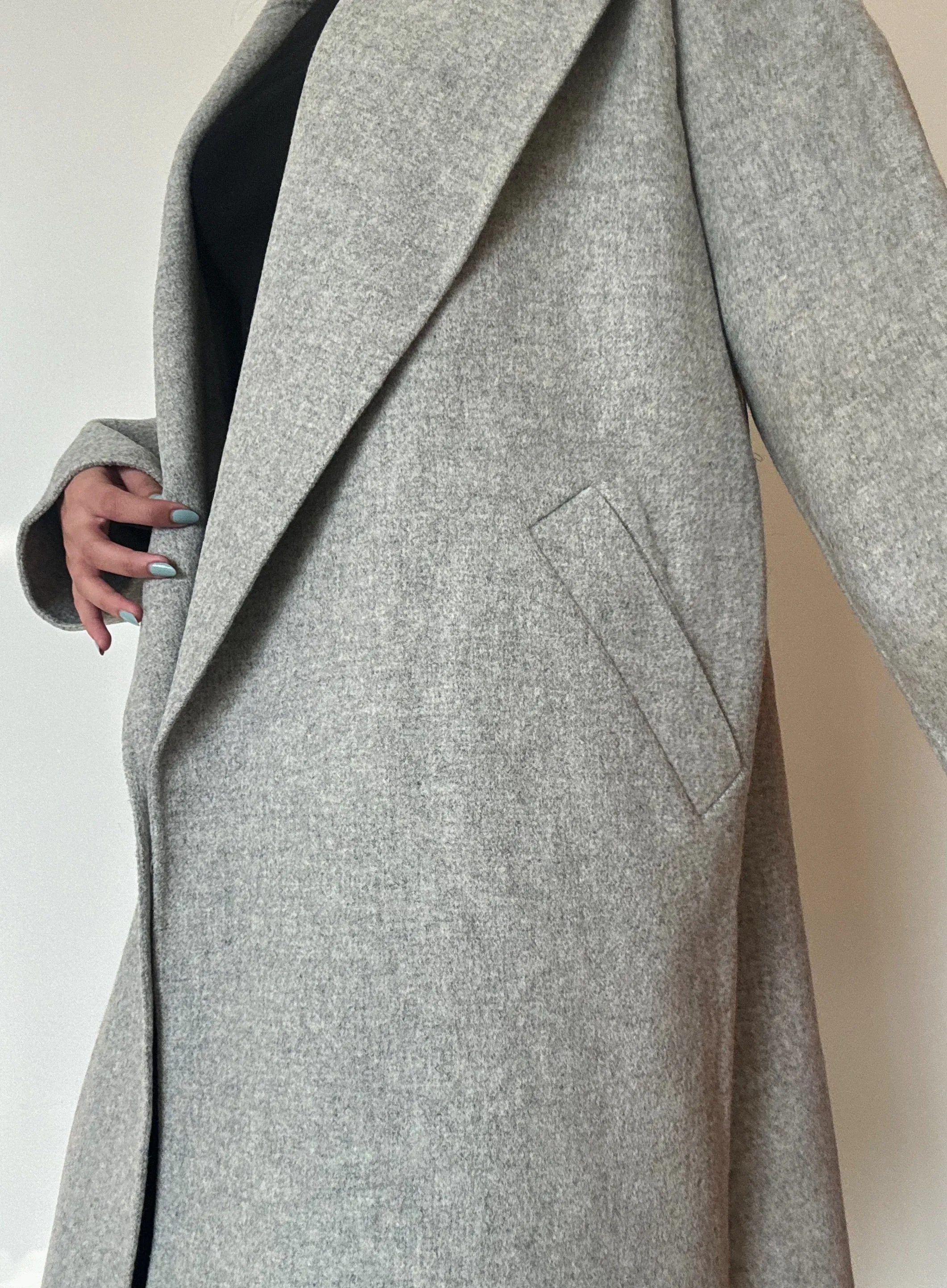 Classic Gray Long Coat (90% Wool)