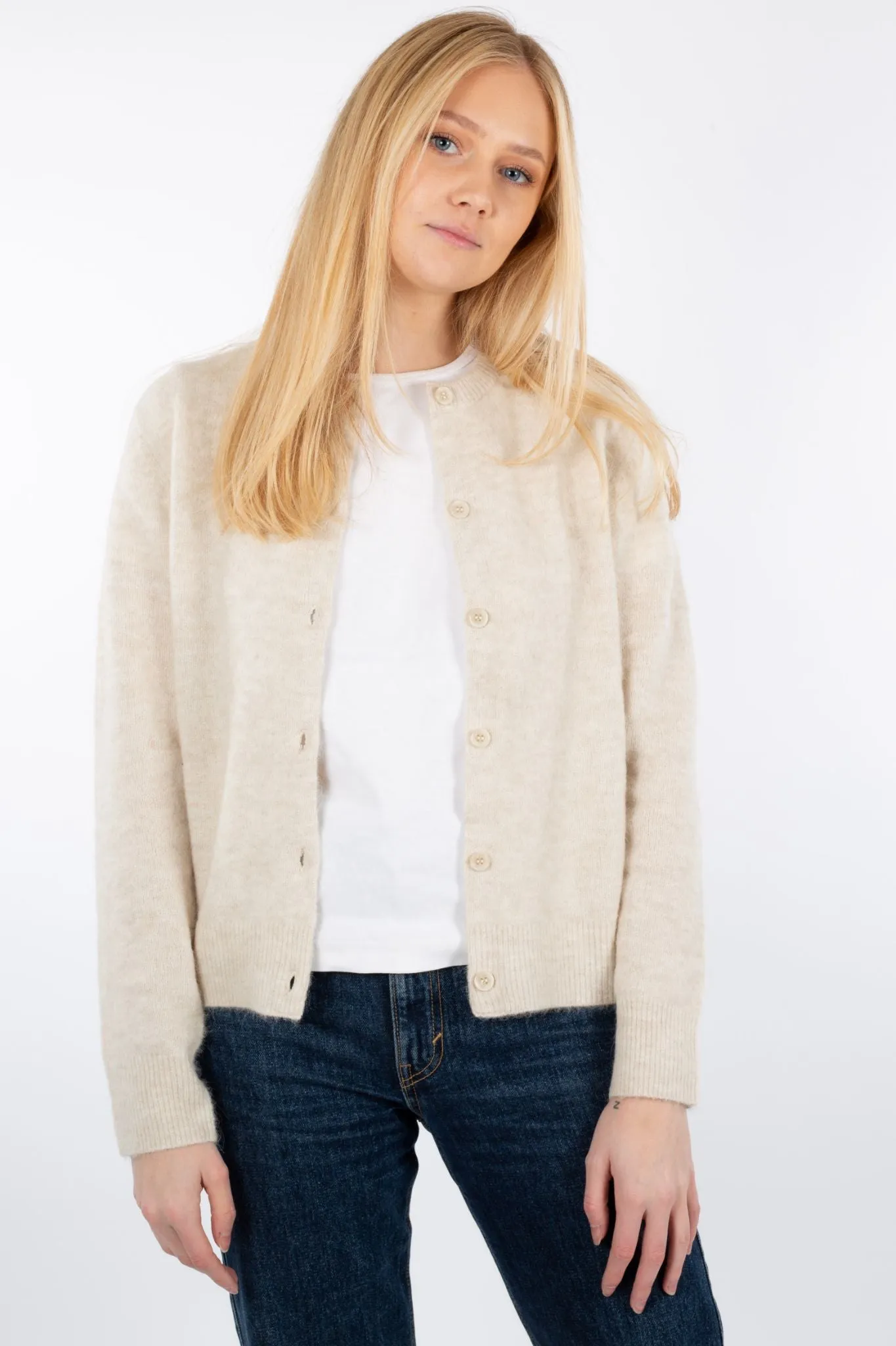Nor Short Cardigan - Eggnog Mel.