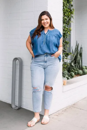 Ripped Stretch Mom Jeans