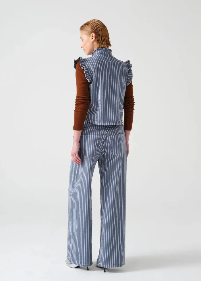 Seventy   Mochi Gracie Jean in Washed Denim Wide Stripe