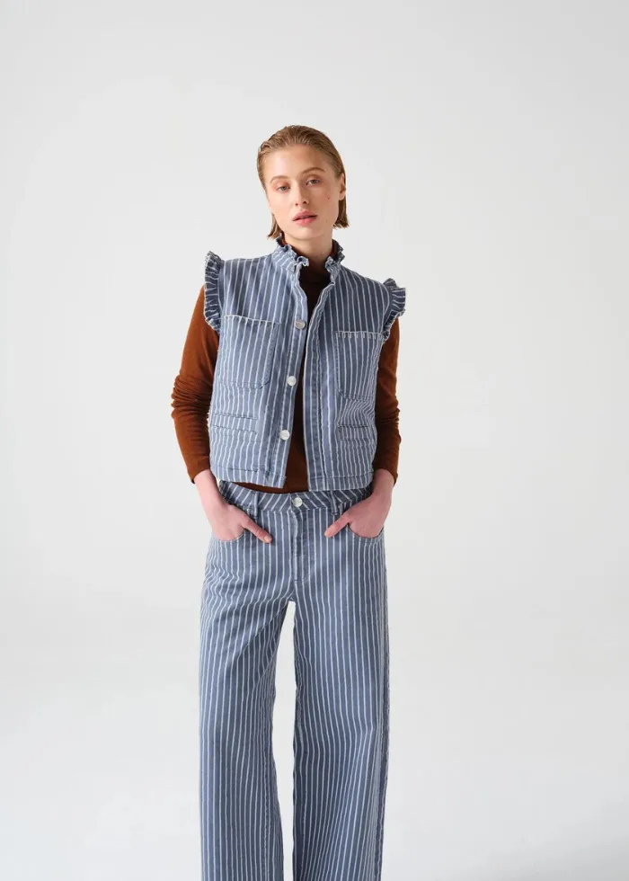 Seventy   Mochi Gracie Jean in Washed Denim Wide Stripe